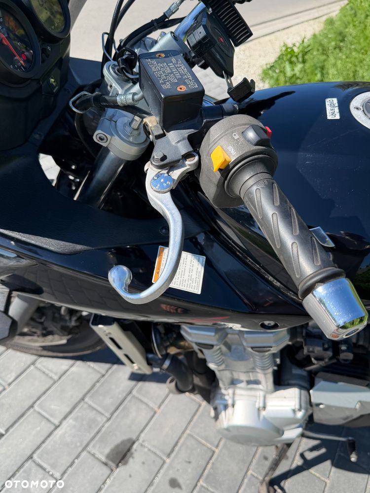 Suzuki Bandit - 10