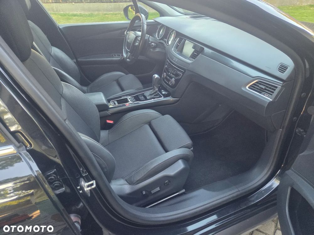 Peugeot 508 RXH BlueHDi 180 EAT6 Stop&Start - 23
