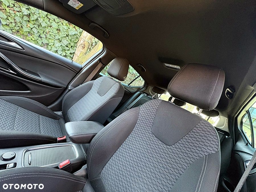 Opel Astra 1.4 Turbo Start/Stop Active - 17