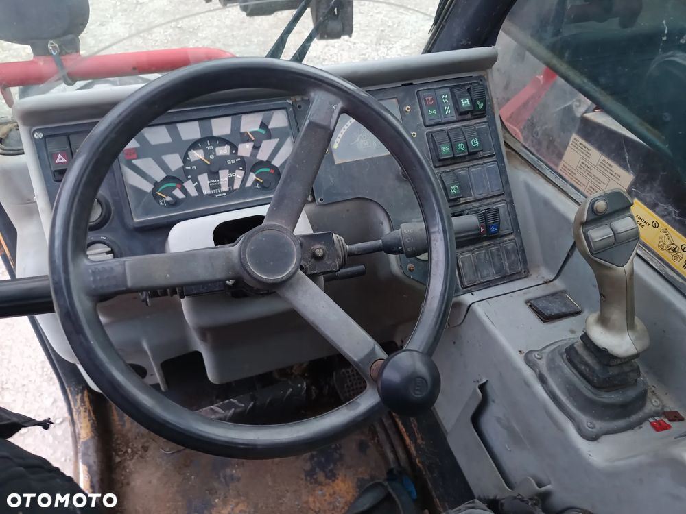 Massey Ferguson 8947 - 6