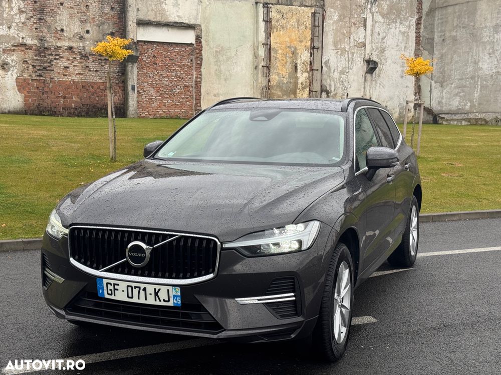 Volvo XC 60 B4 MHEV AT FWD Core - 13