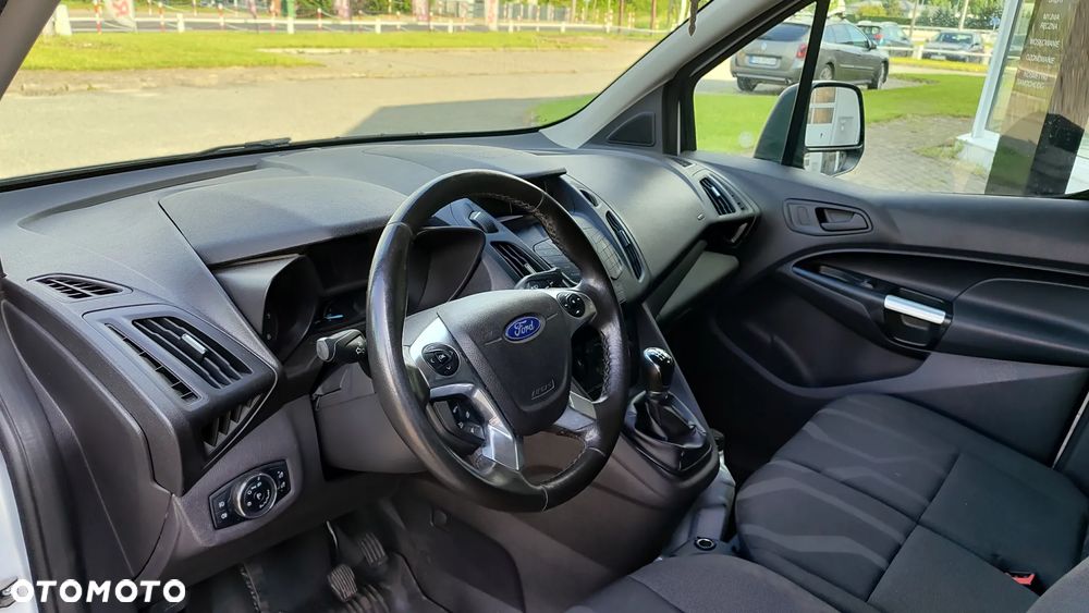 Ford Trannsit connect - 15