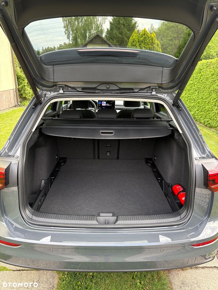Volkswagen Golf 1.5 eTSI mHEV Life Plus DSG - 21