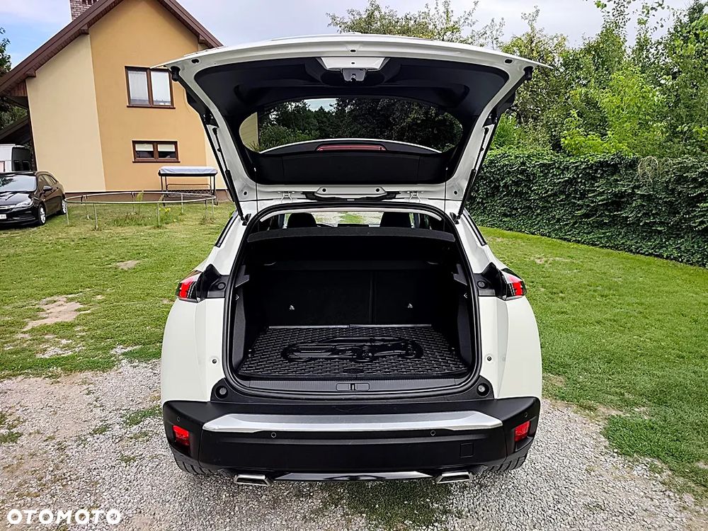 Peugeot 2008 PureTech 130 EAT8 Active Pack - 28