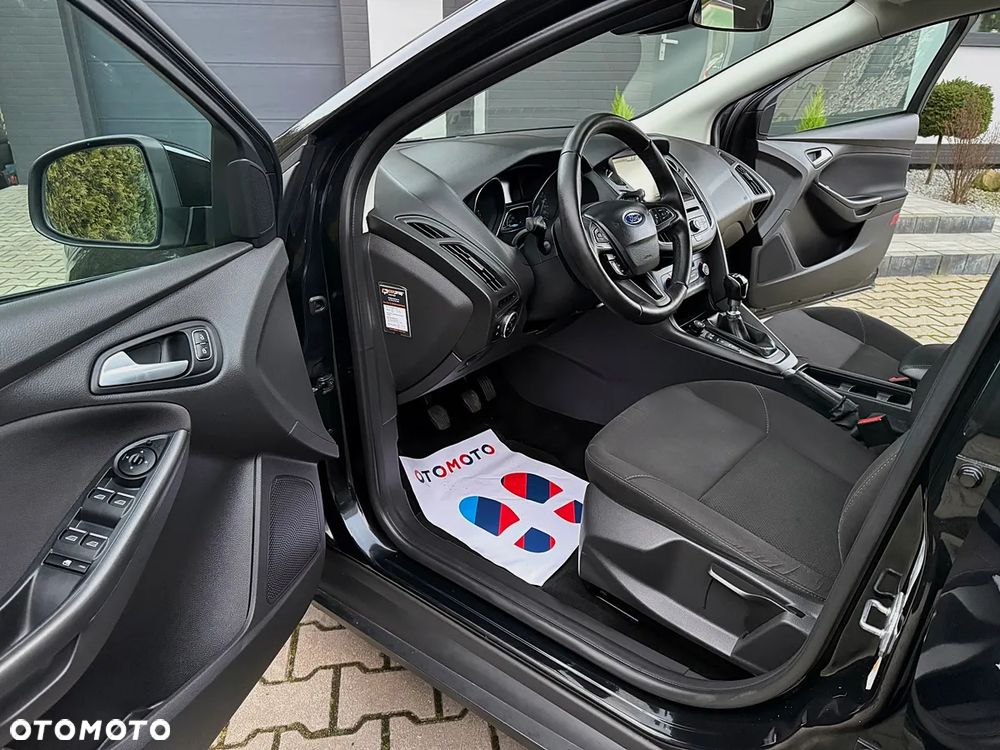 Ford Focus 1.5 TDCi DPF Start-Stopp-System Titanium - 15