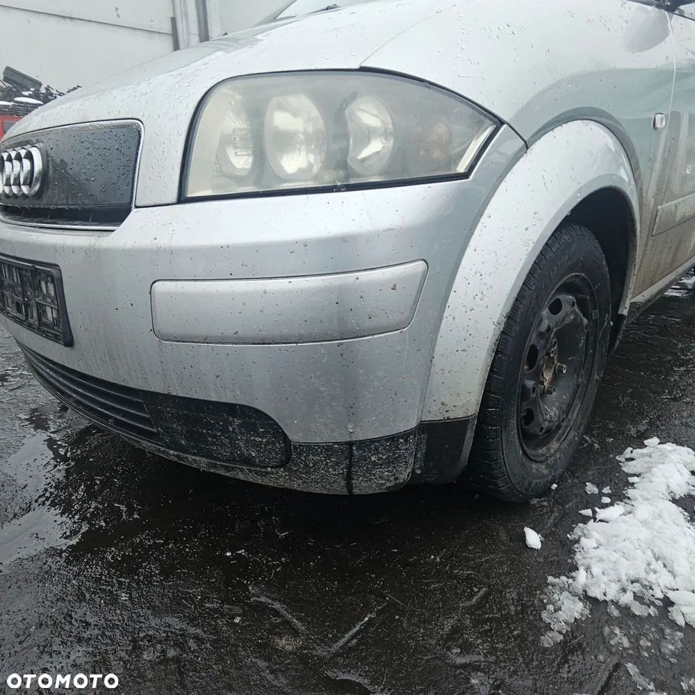 AUDI A2 (lak: LY7W) (sedan) pojazd na części: maska, zderzak, drzwi, szyby, lusterka, chłodnica - 3