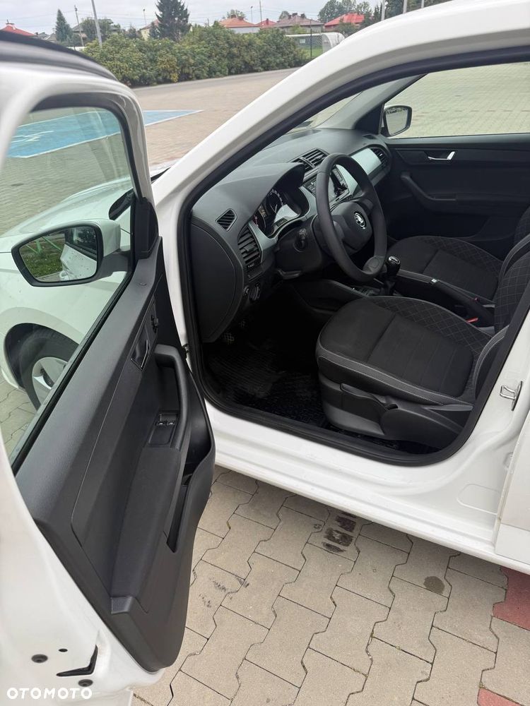 Skoda Fabia - 15