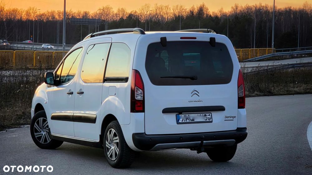 Citroën Berlingo Multispace PureTech 110 SHINE - 8