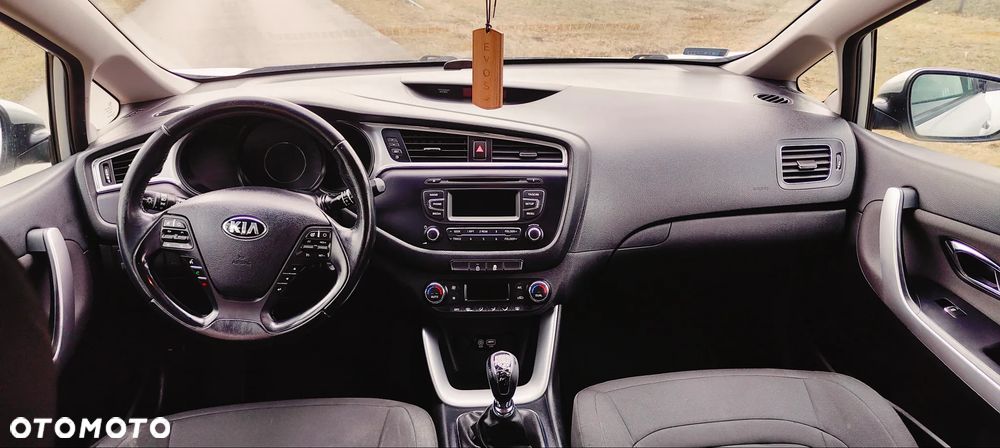 Kia Ceed 1.6 CRDi L - 9