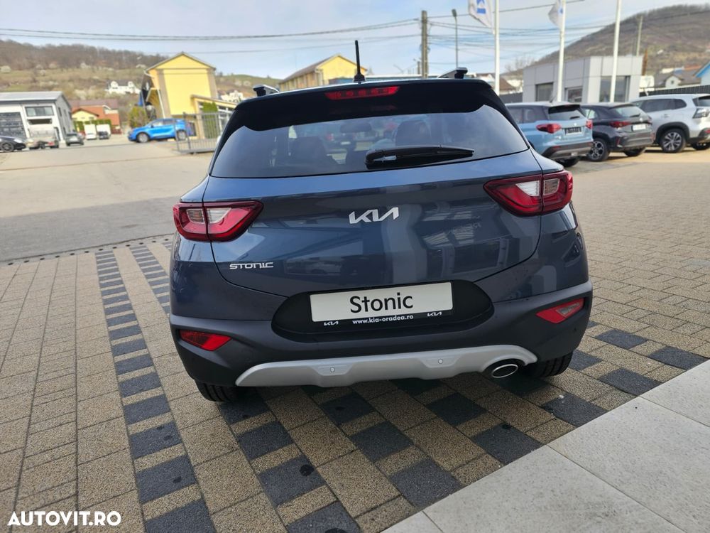 Kia Stonic 1.0 T-GDI 7DCT Urban - 11