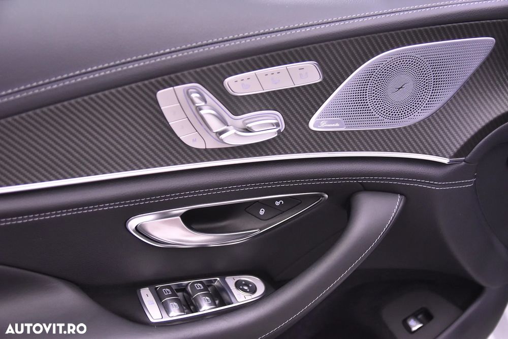 Mercedes-Benz AMG GT 53 4MATIC+ - 14