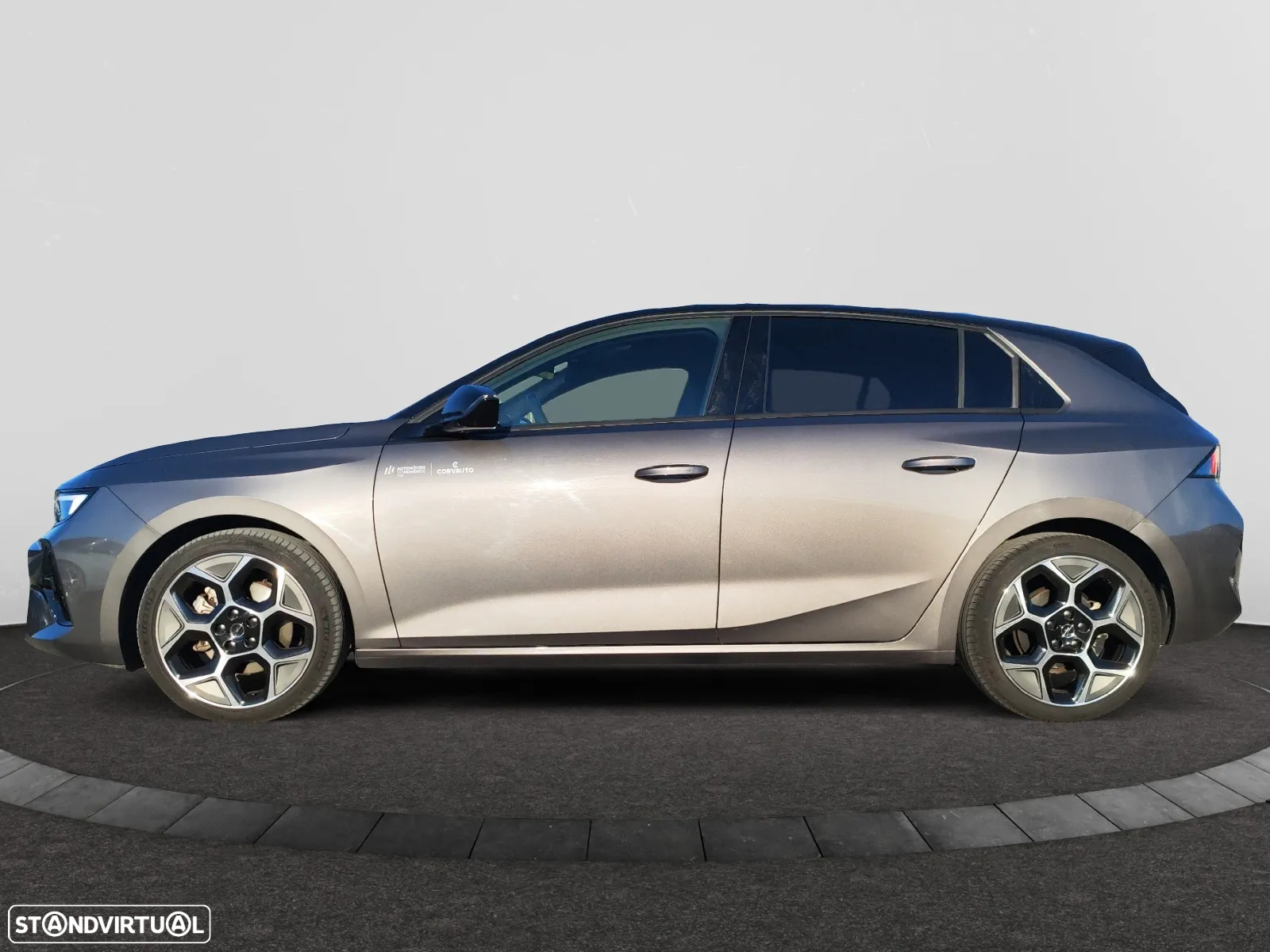 Opel Astra 1.5 D GS Aut. - 4
