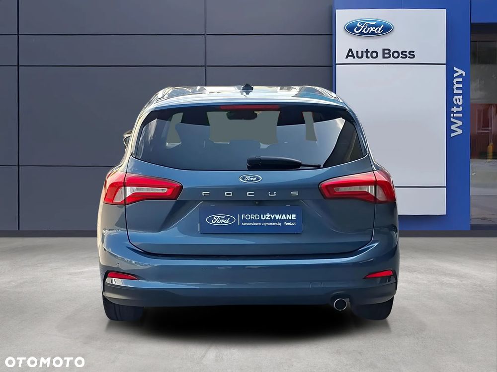 Ford Focus 1.0 EcoBoost Titanium - 4