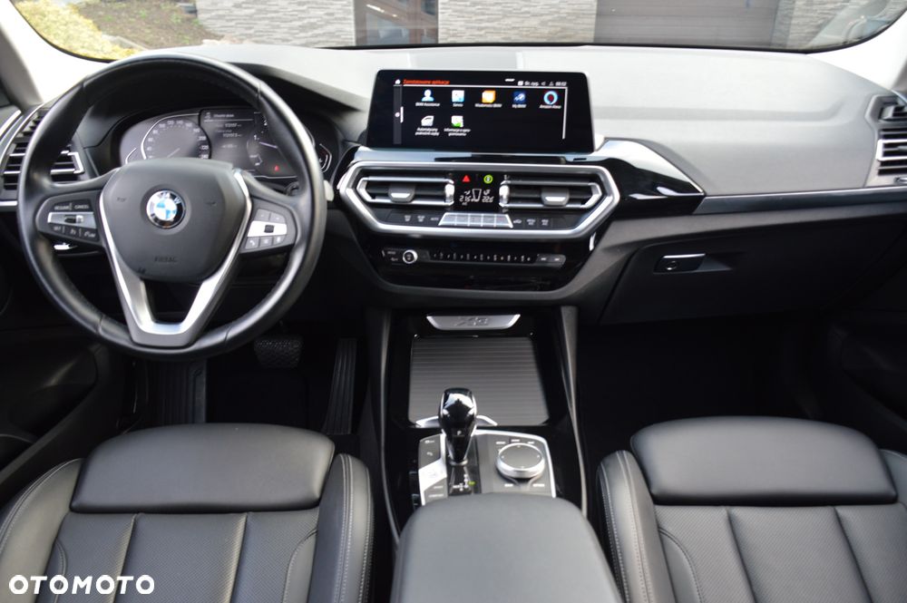 BMW X3 sDrive18d xLine sport - 21
