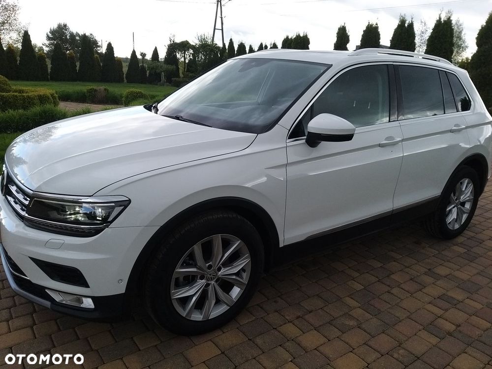 Volkswagen Tiguan - 12