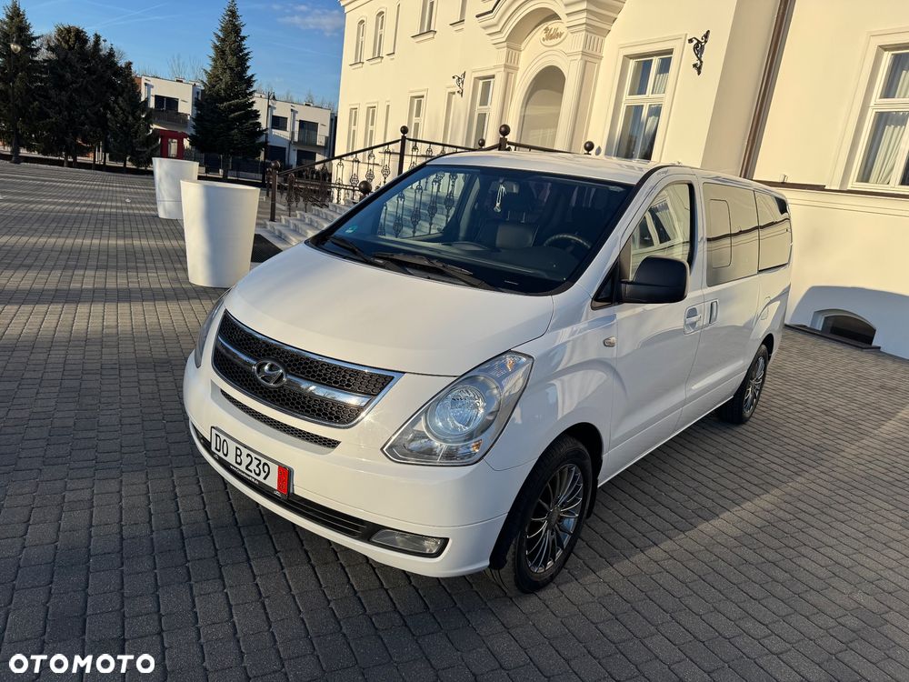Hyundai H-1 Cargo teilverglast Autm HK - 3