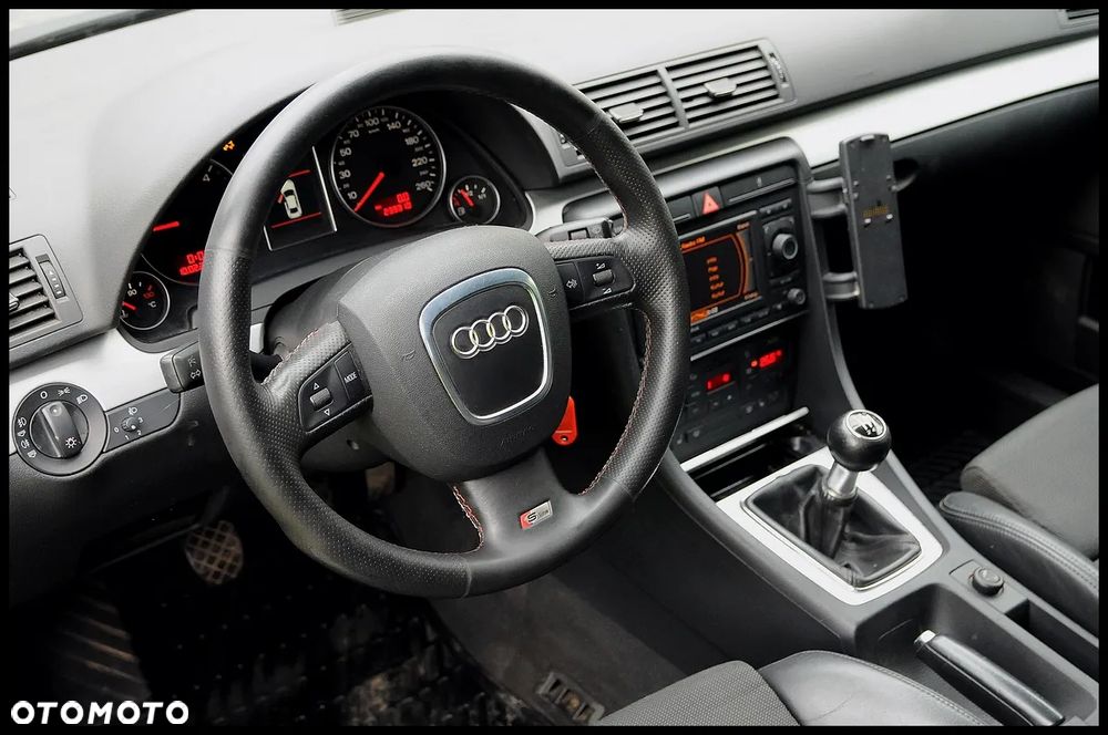 Audi A4 Avant - 5