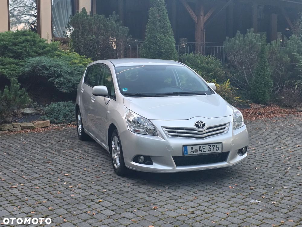 Toyota Verso 1.6 7-Sitzer Life - 37