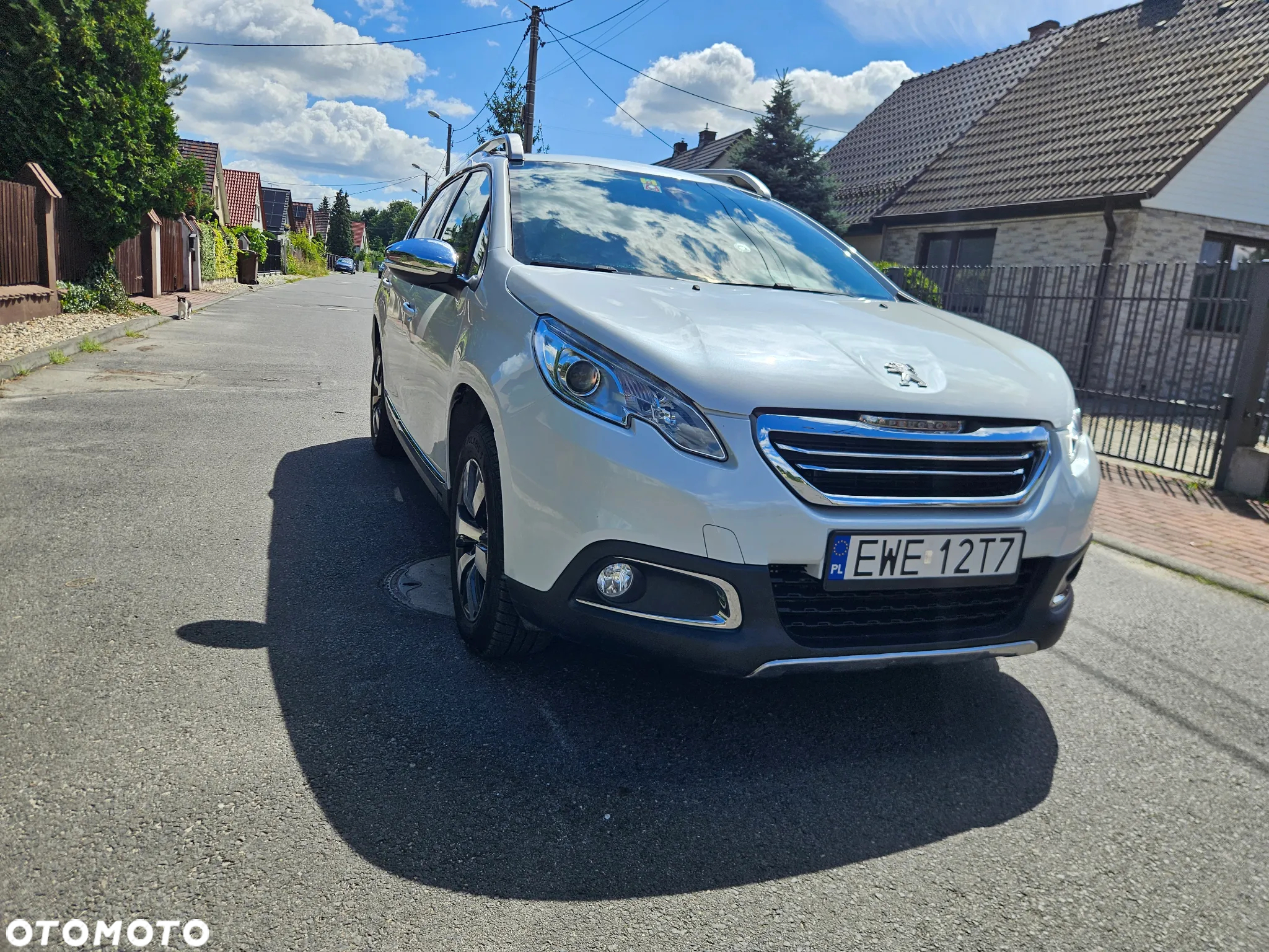 Peugeot 2008 1.2 Pure Tech Active S&S EAT6 - 4
