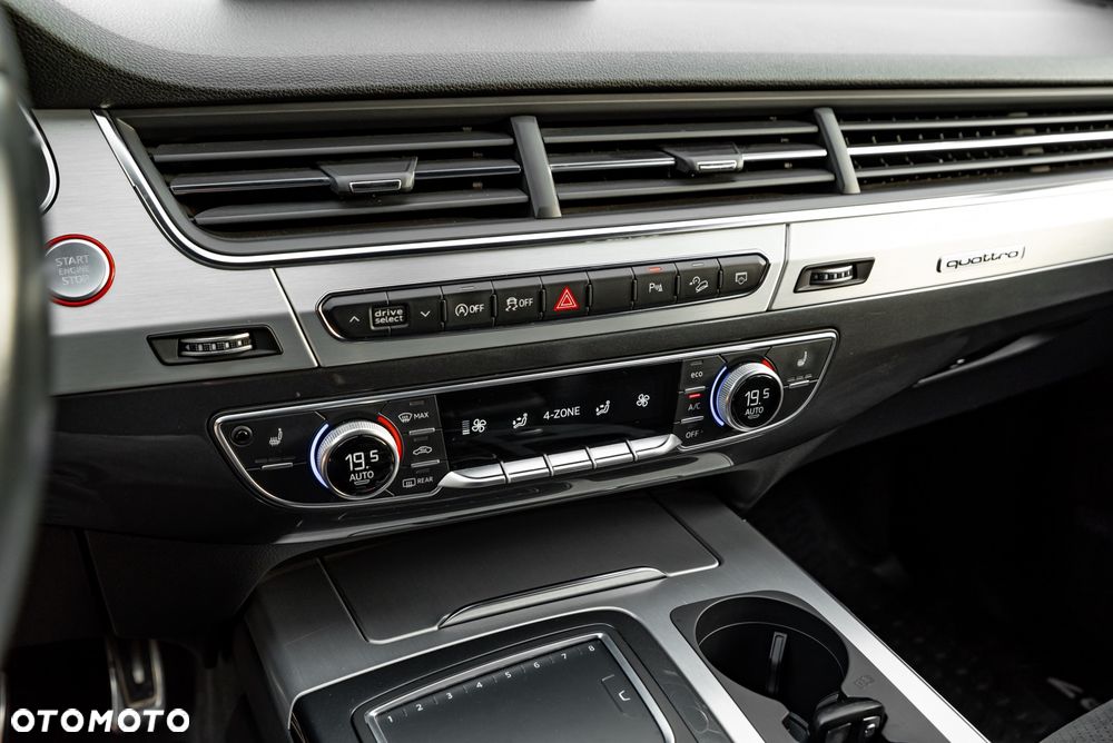Audi SQ7 4.0 TDI Quattro Tiptronic - 30