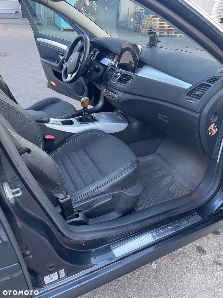 Renault Laguna - 6