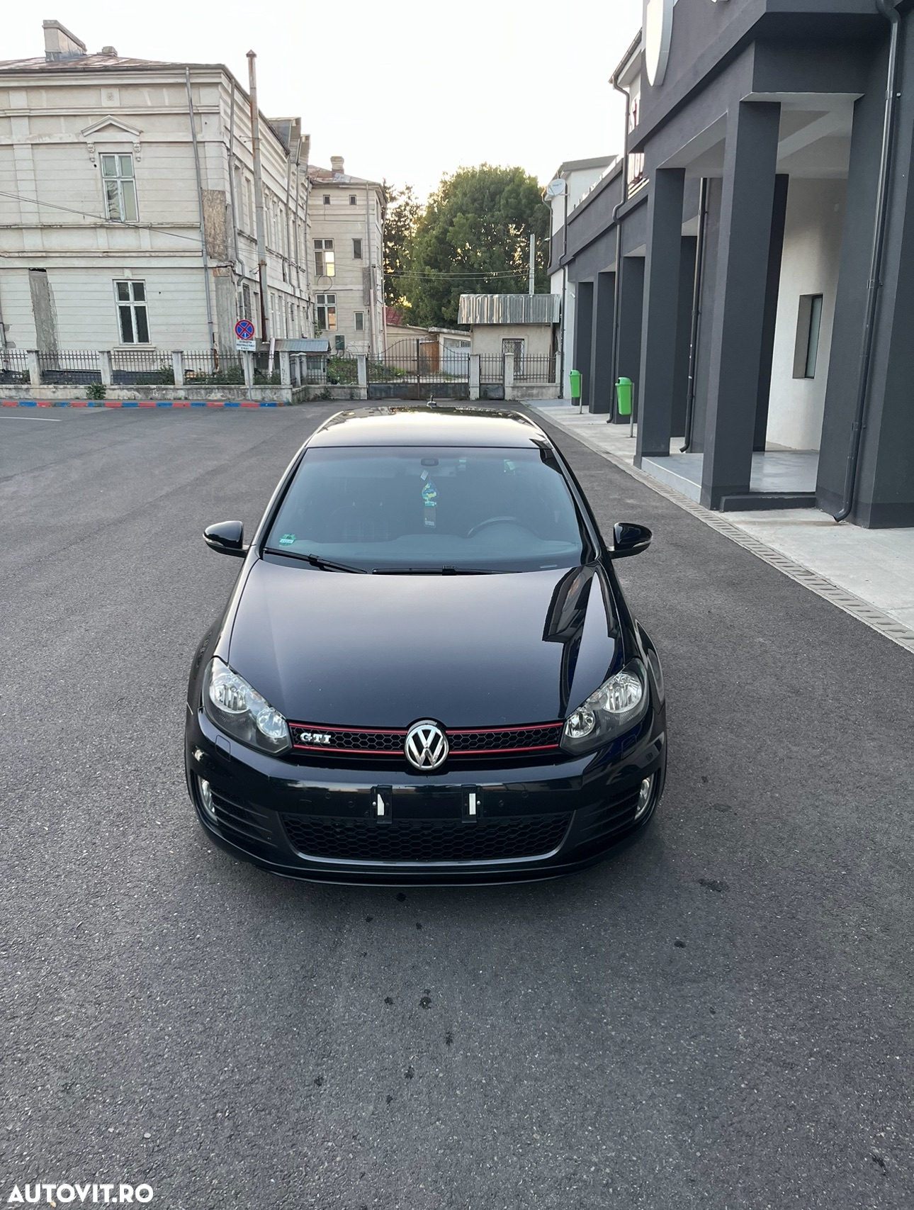 Volkswagen Golf 2.0 GTI DSG - 2