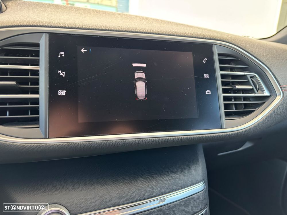 Peugeot 308 PureTech 130 EAT8 GT - 11