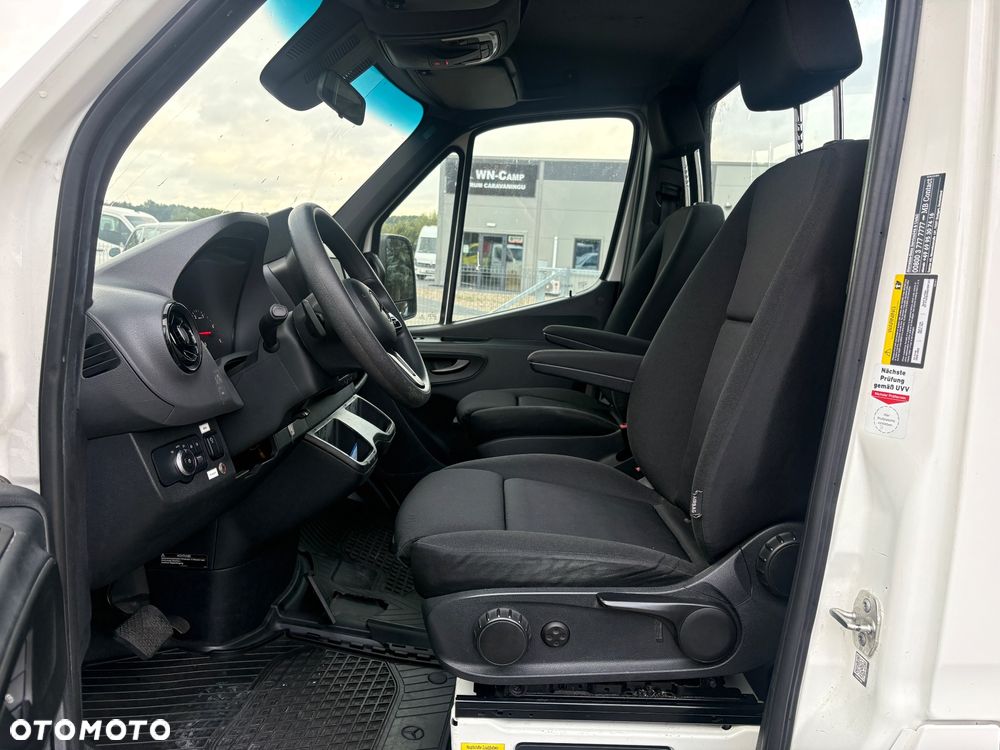 Mercedes-Benz Sprinter 519 - 9
