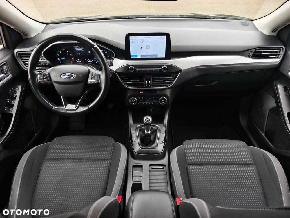 Ford Focus 1.5 EcoBoost STart-Stopp-System TITANIUM - 8