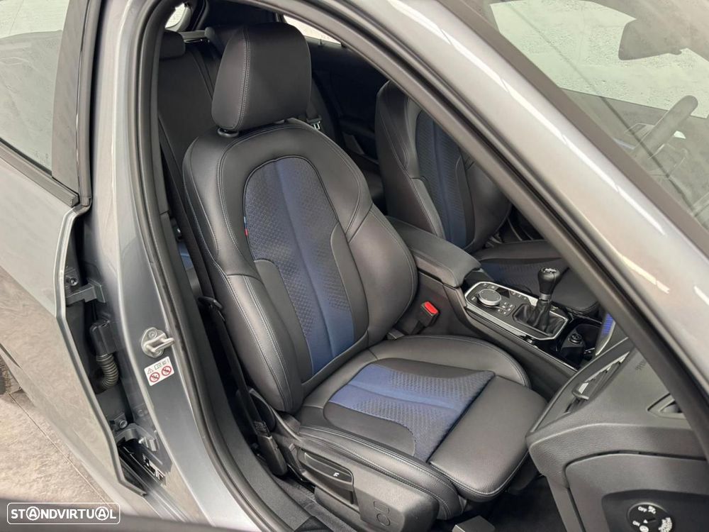 BMW 116 d Pack 50 anos M - 44