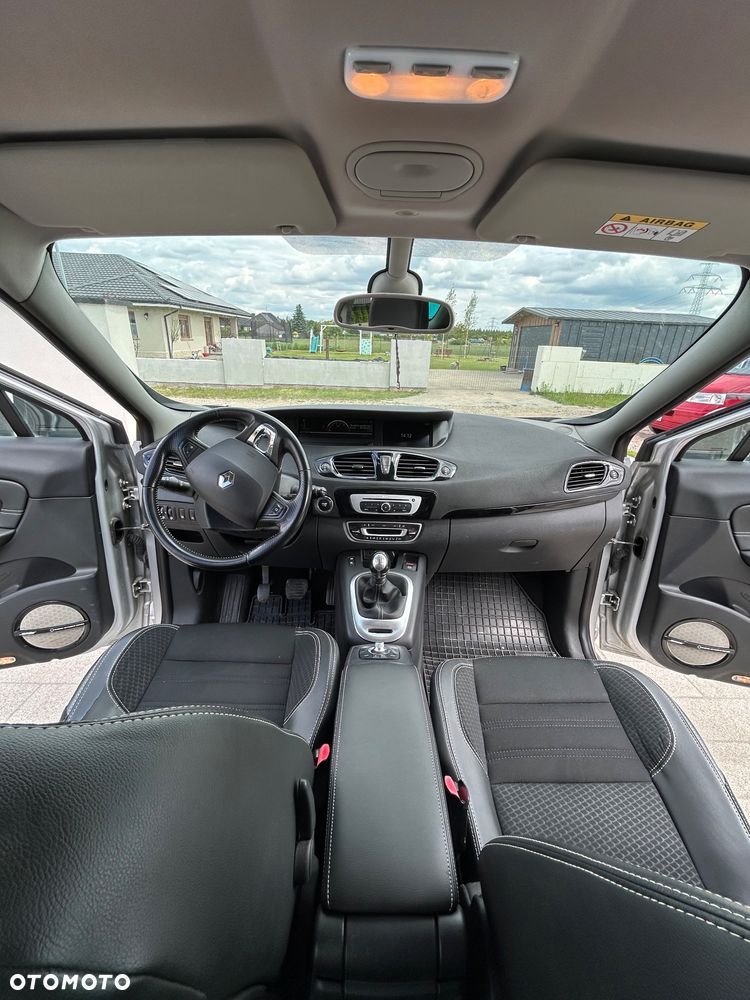 Renault Grand Scenic Gr 1.2 TCe Energy Limited EU6 - 10