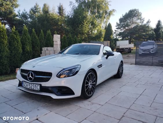 Mercedes-Benz SLC - 8