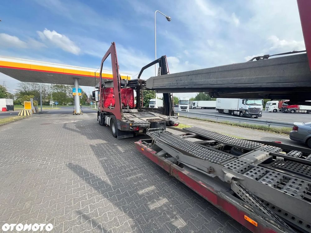 Mercedes-Benz ACTROS - 13