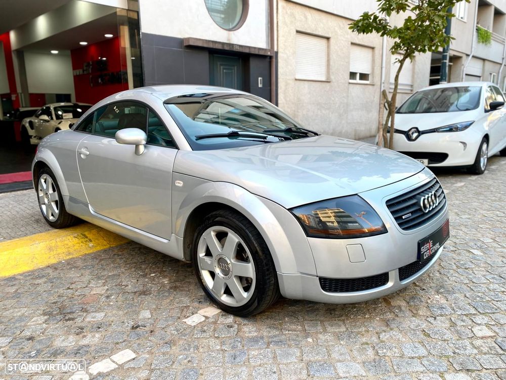 Audi TT Coupé 1.8 T quattro S-line - 4