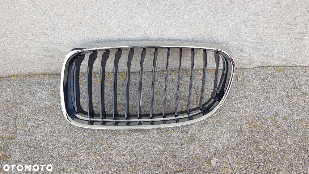 ATRAPA LEWA BMW3 E90, E91 LIFT  2008-2011 - NOWA - 1