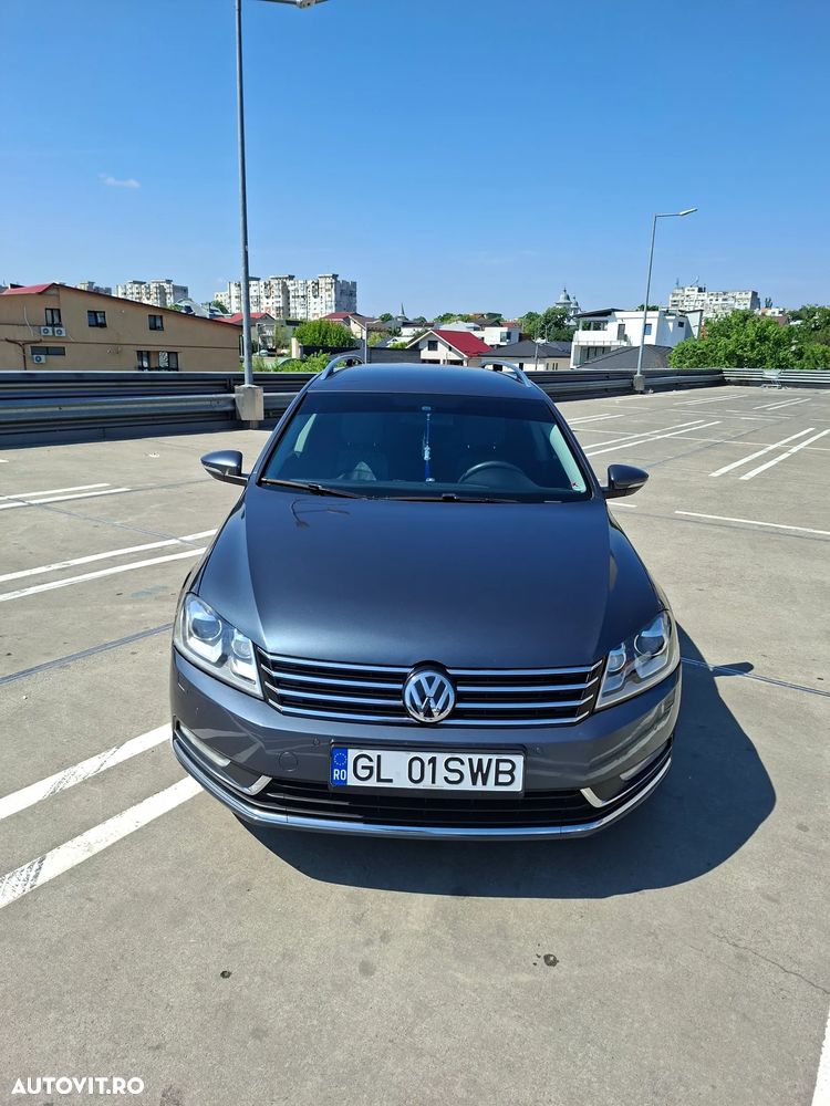 Volkswagen Passat 2.0 TDI BlueMotion Technology Highline - 1