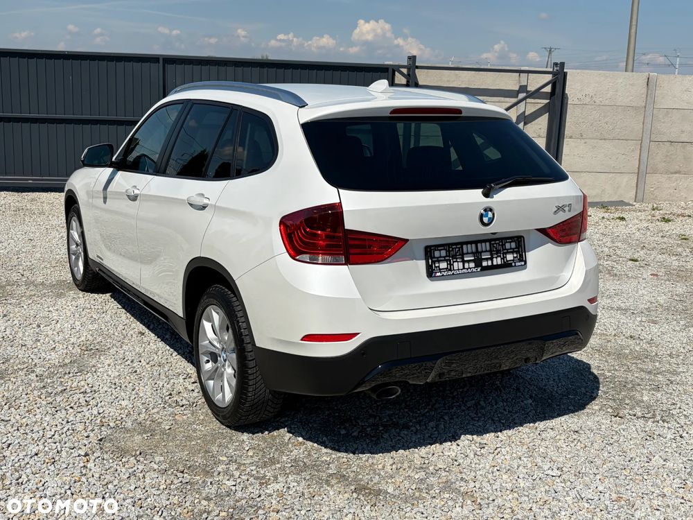 BMW X1 xDrive18d Sport Line - 8