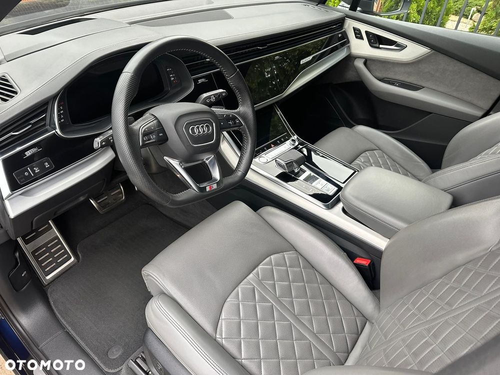Audi Q7 - 2