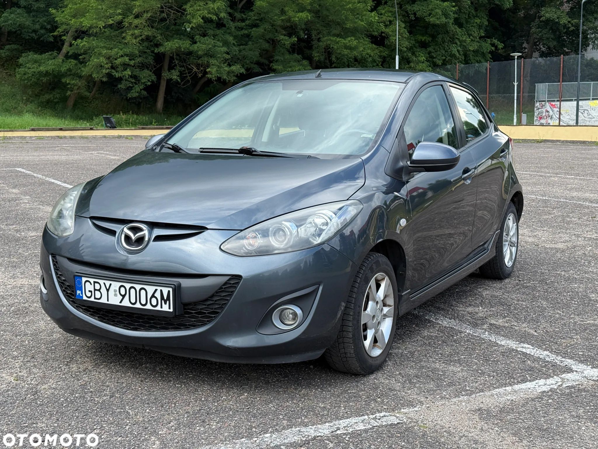 Mazda 2 - 1