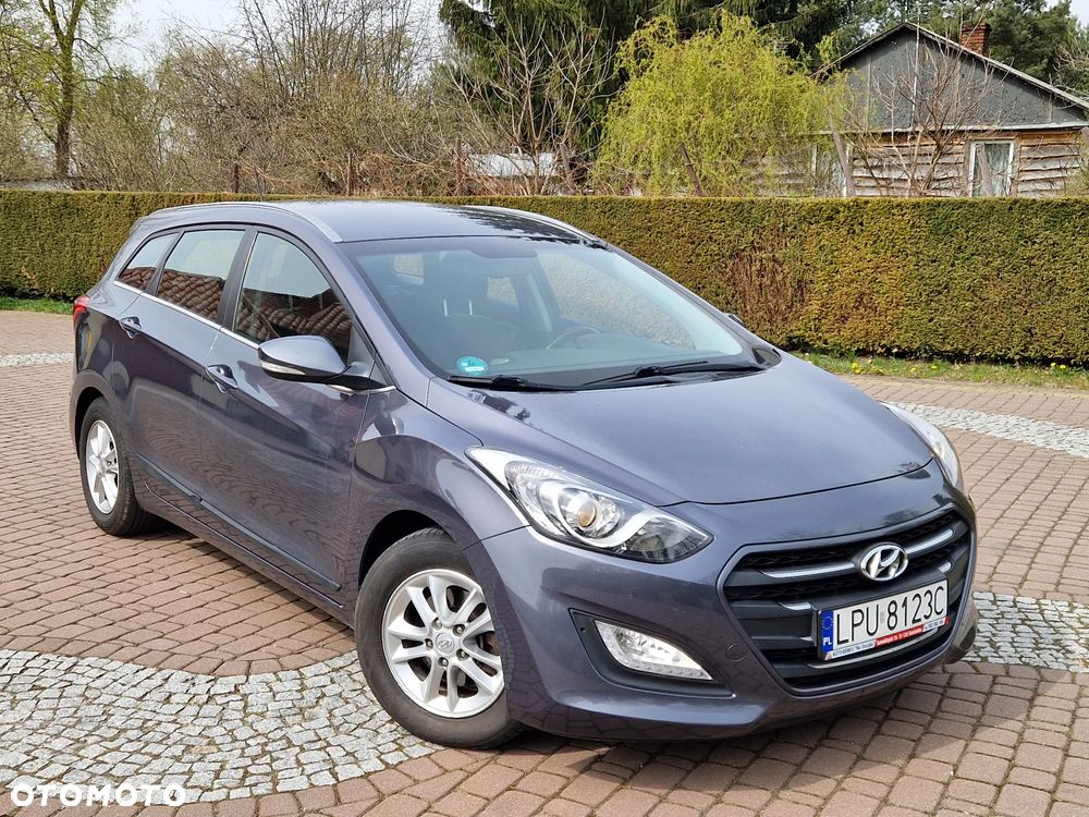 Hyundai i30 blue Kombi 1.6 GDi Trend - 4