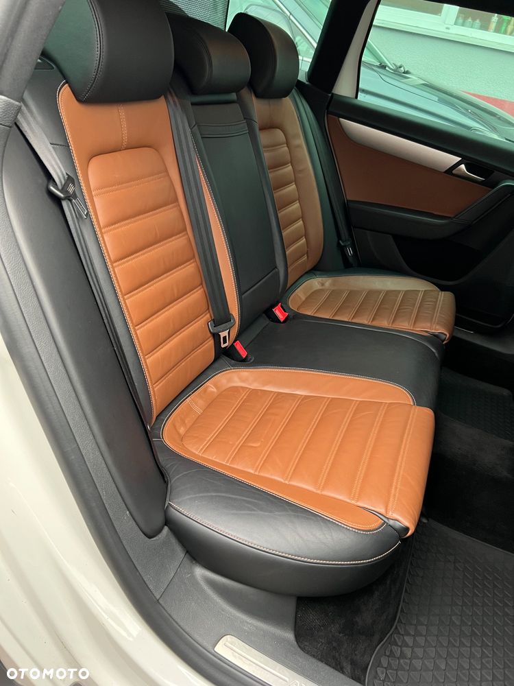 Volkswagen Passat Alltrack 2.0 TDI 4Motion DSG BlueMotion Tec - 7
