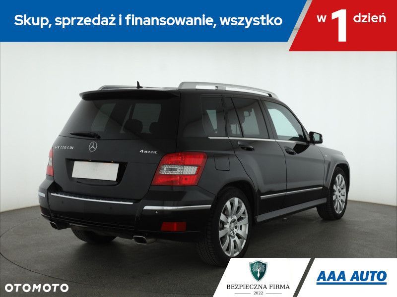 Mercedes-Benz GLK - 7