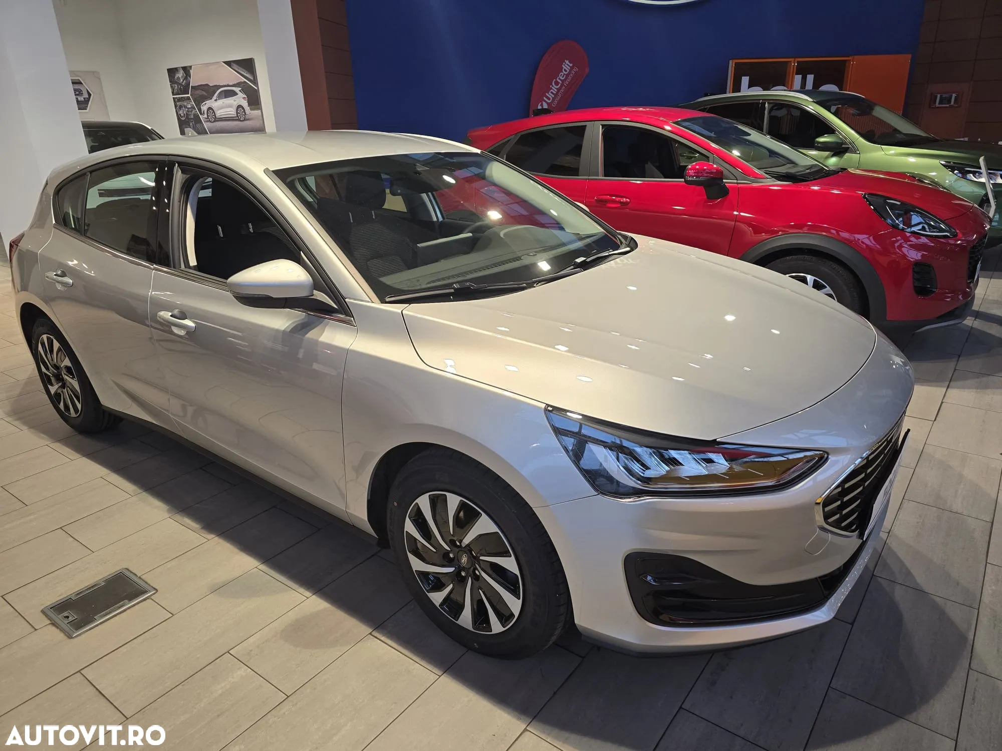 Ford Focus 1.0 EcoBoost 6MT MHEV Titanium - 11
