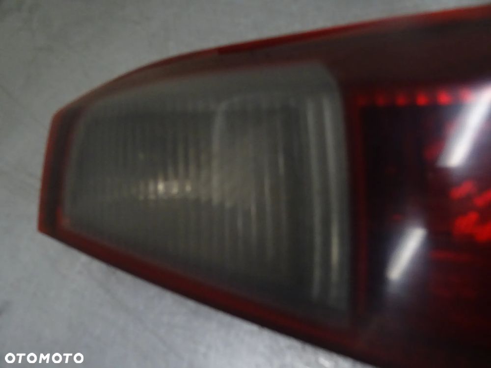 OPEL MERIVA A 03-05 1.7 CDTI LAMPA TYŁ LEWA PRAWA - 12