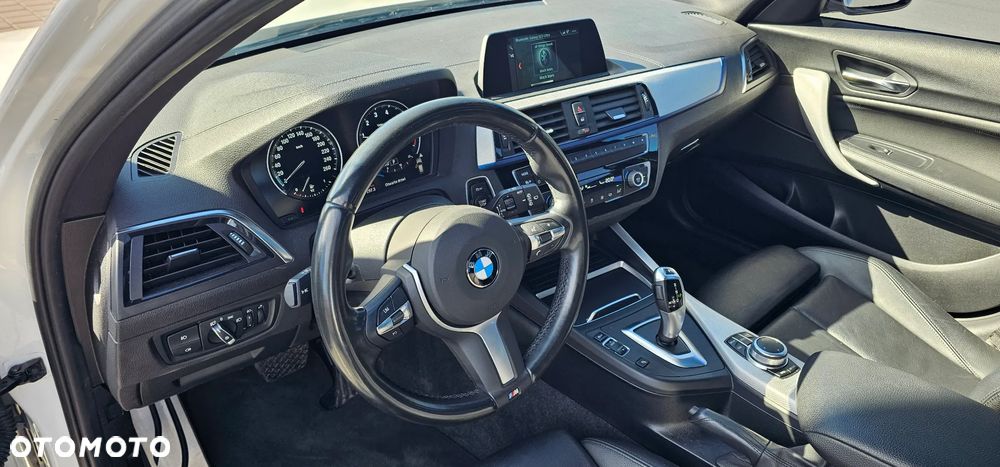 BMW Seria 1 118i Edition M Sport Shadow - 26