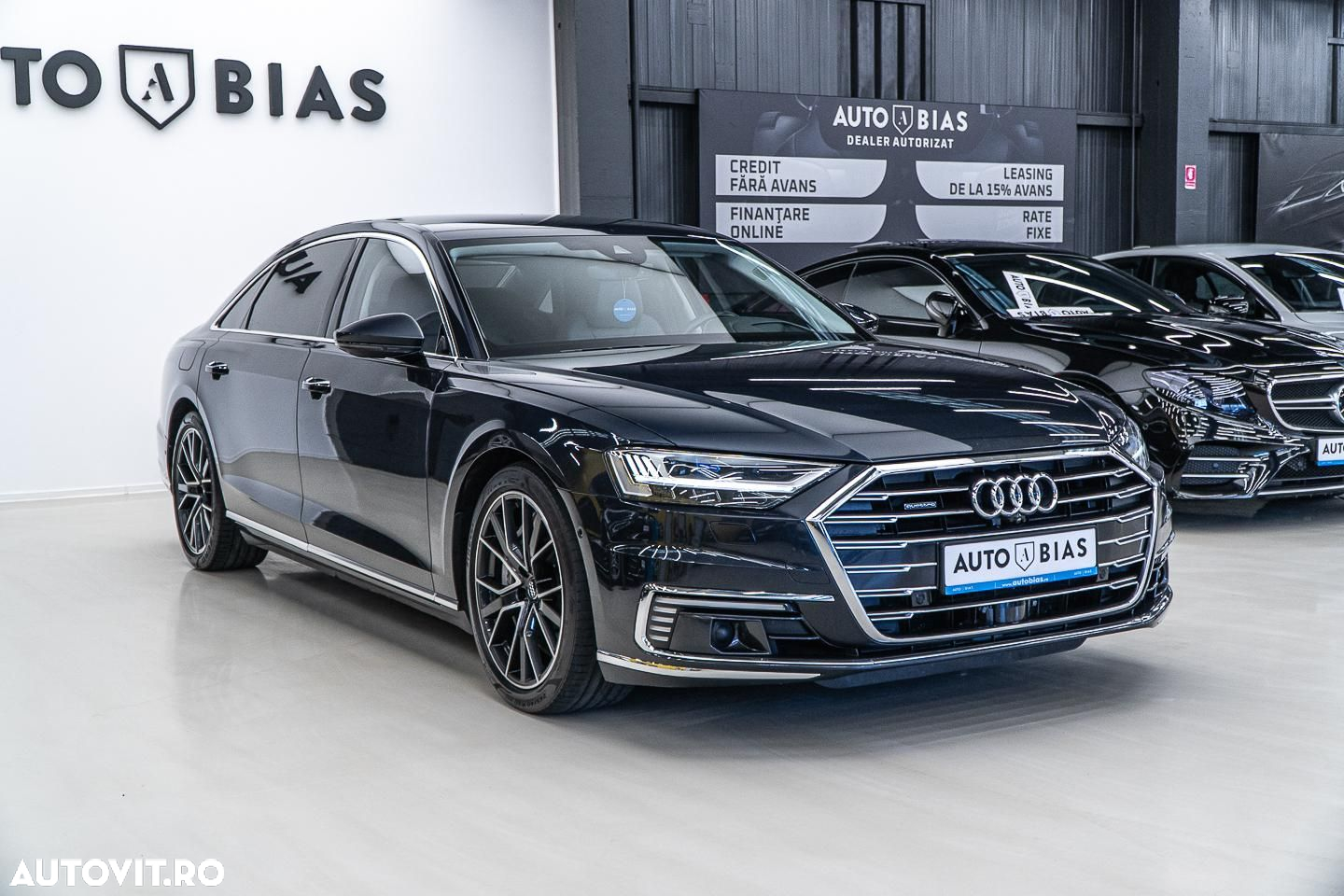 Audi A8 60 TFSI e quattro Tiptronic PHEV - 4
