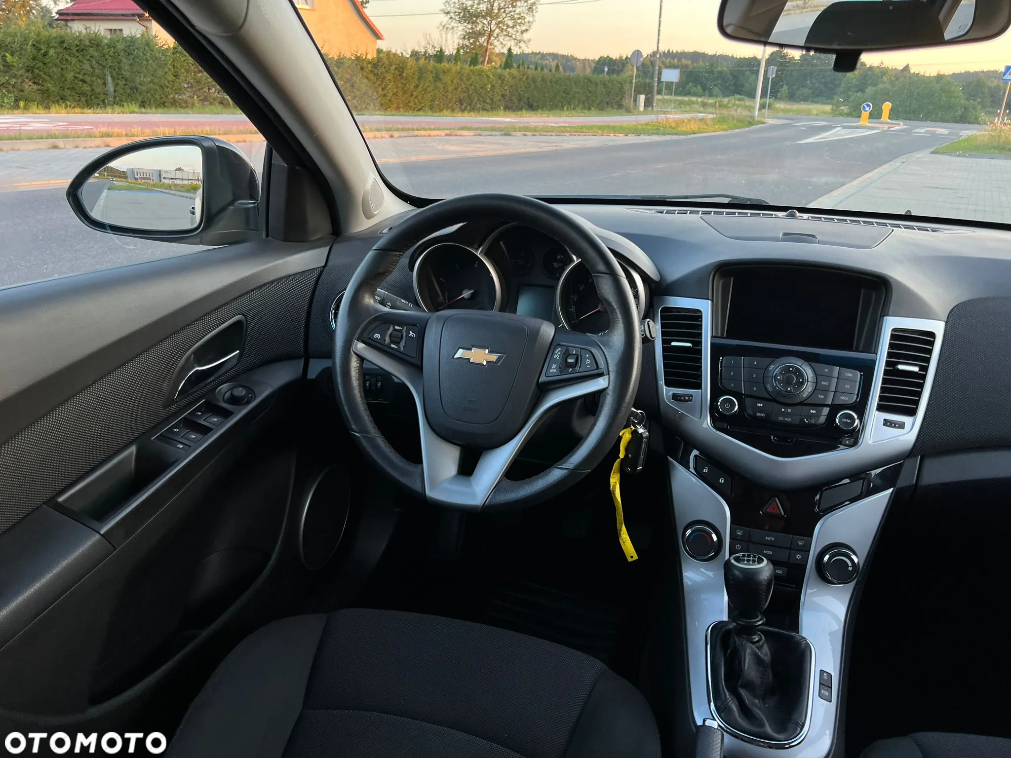 Chevrolet Cruze 1.7 LT - 14