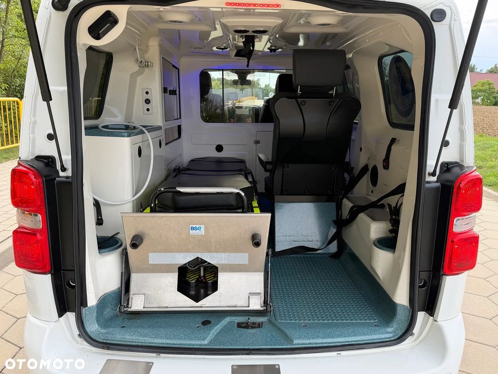 Peugeot Expert Karetka Ambulans Ambulance Sanitarny EN1789 - 10