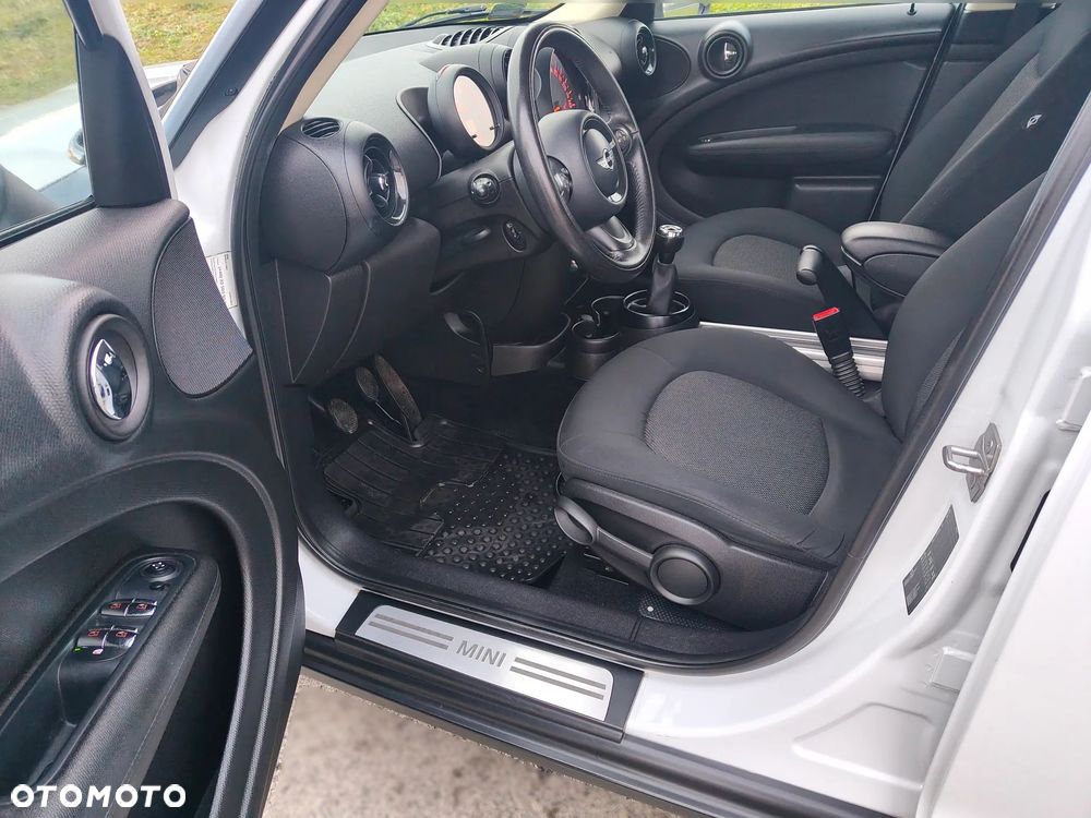 MINI Countryman Cooper D - 14