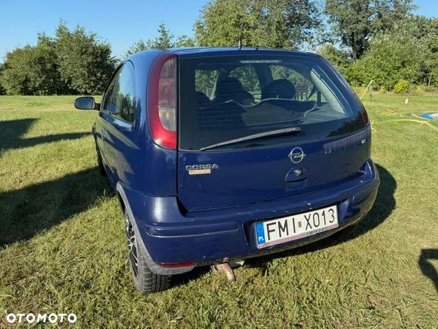 Opel Corsa - 2